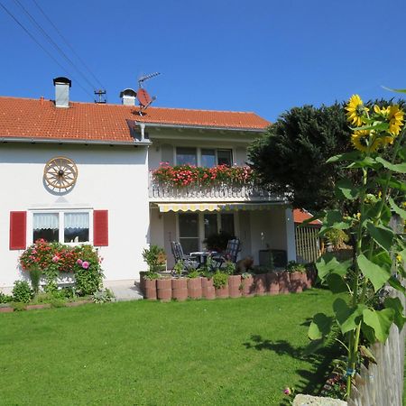 Gaestehaus Reisacher - Mehrbettzimmer Peiting Eksteriør billede