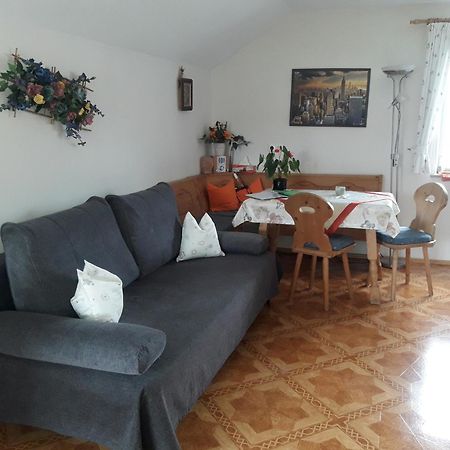 Gaestehaus Reisacher - Mehrbettzimmer Peiting Eksteriør billede
